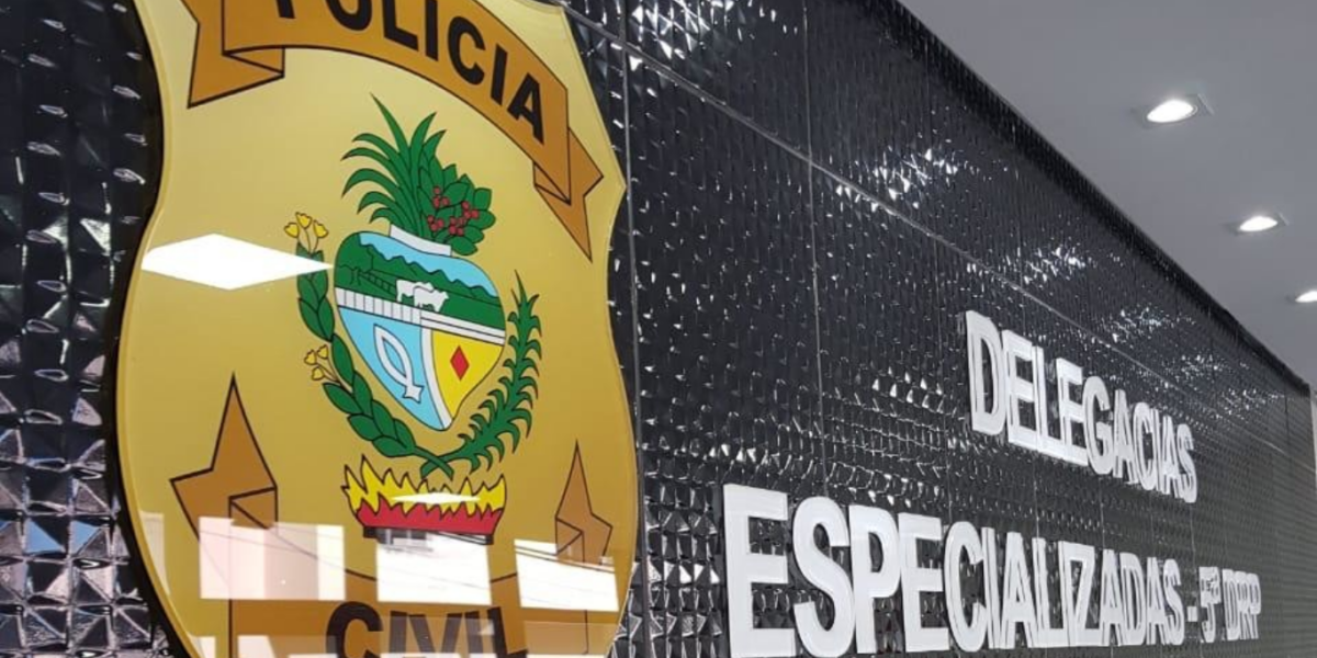 PCGO prende homem em flagrante por injuriar e agredir companheira em Luziânia