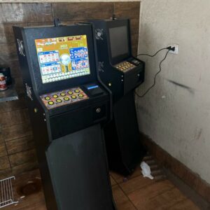 Polícia Civil cumpre mandado judicial e apreende caça-níqueis em Itumbiara