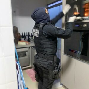 ‘Smart Money’: PCGO cumpre mandado em Mineiros em repressão a orcrim envolvida em roubo de carga e lavagem de dinheiro