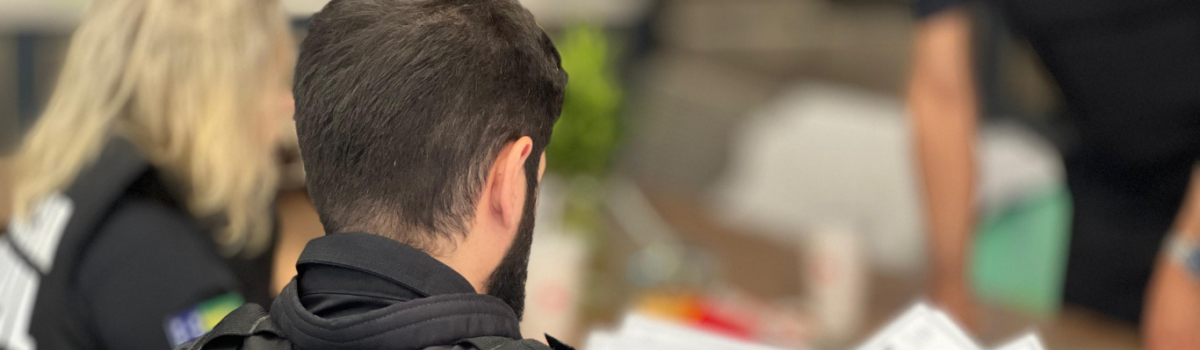 PCGO prende esposa de cuidador de idoso por receber em sua conta bancária valores fraudulentos