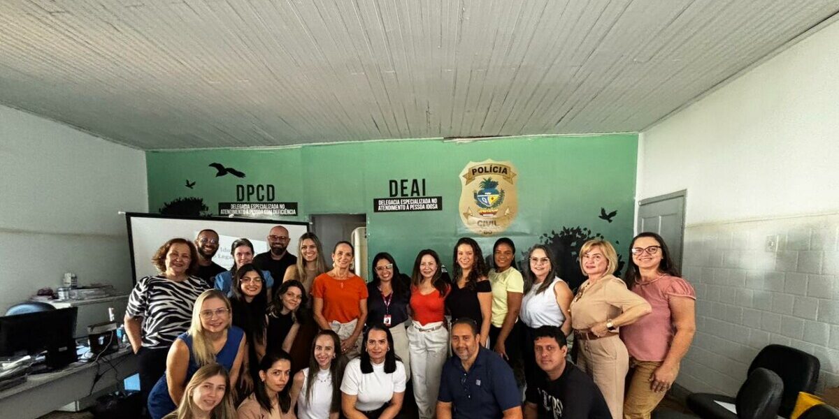 Polícia Civil realiza primeira capacitação de estudantes para atendimento humanizado de idosos e pessoas com deficiência