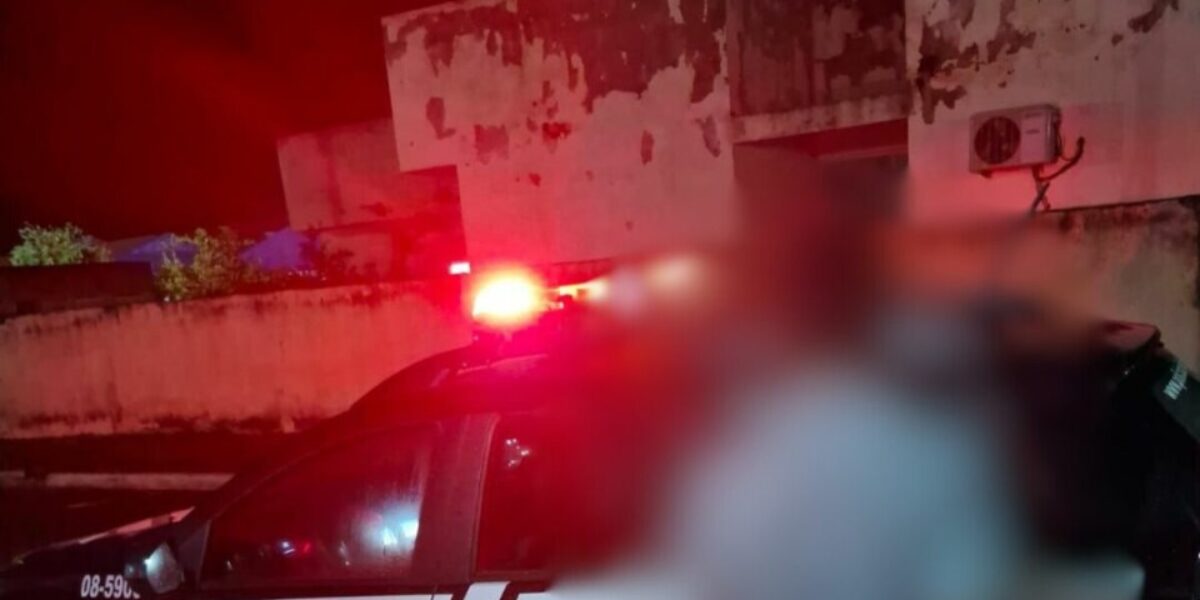 Homem é preso em flagrante por crimes de violência doméstica em Alvorada do Norte