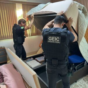 PCGO cumpre busca e apreensão contra investigado suspeito de apropriação de dinheiro público e lavagem de dinheiro em Turvânia