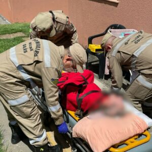 PCGO prende filho em flagrante por maus tratos contra a mãe idosa de 78 anos; vítima estava amarrada e não se alimentava há dias