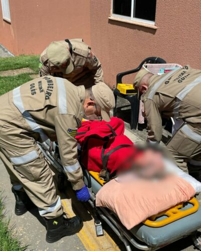 PCGO prende filho em flagrante por maus tratos contra a mãe idosa de 78 anos; vítima estava amarrada e não se alimentava há dias