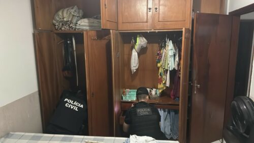 PCGO prende homem por venda clandestina de medicamento e apreende caneta emagrecedora em condomínio de luxo