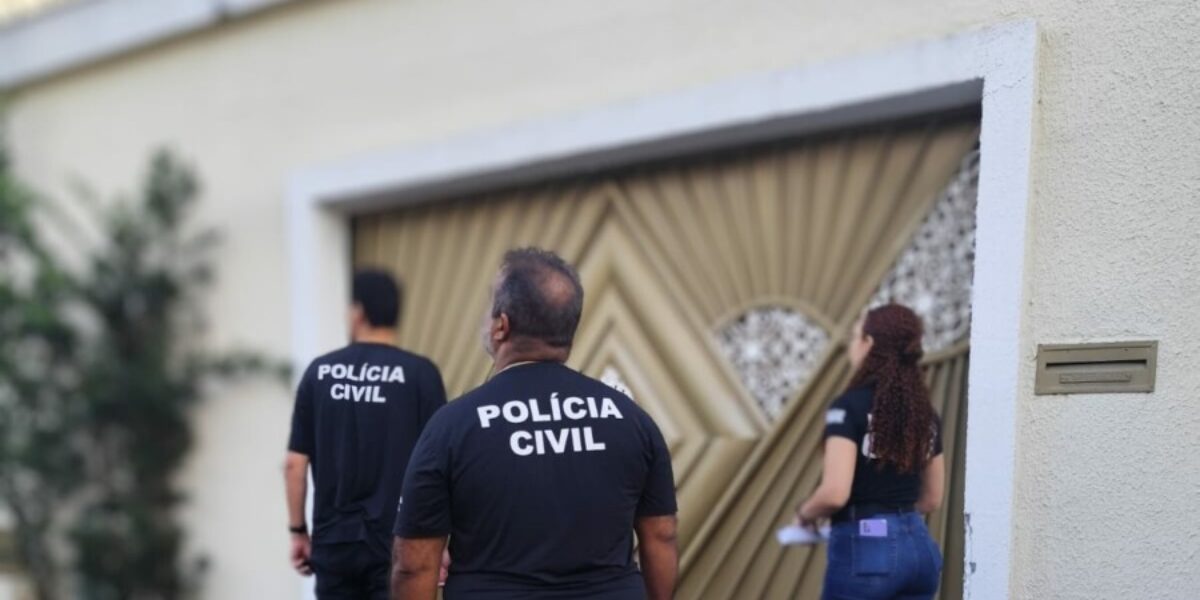 Polícia Civil cumpre buscas e apreende arma usada por investigado para intimidar dono de comércio em Aparecida de Goiânia