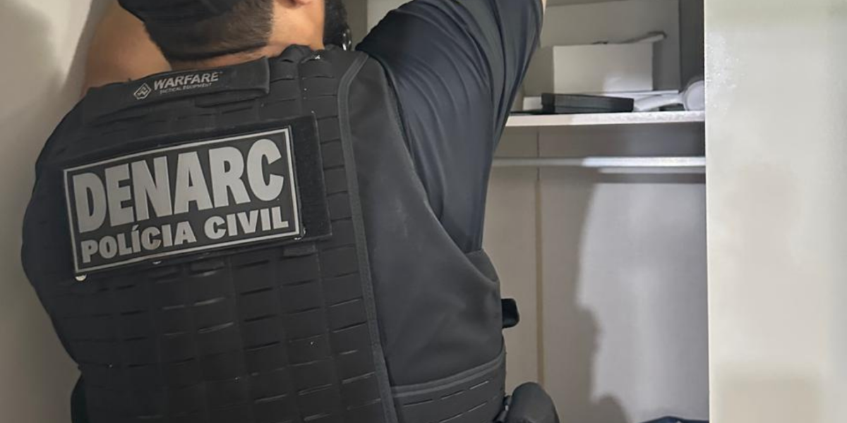 PCGO fecha ‘boca de fumo’ que funcionava no setor Vila Nova em Goiânia