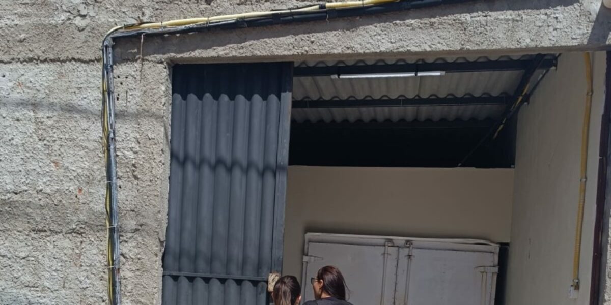Dono de fábrica de pães de queijo é preso, em Águas Lindas, por furto de energia