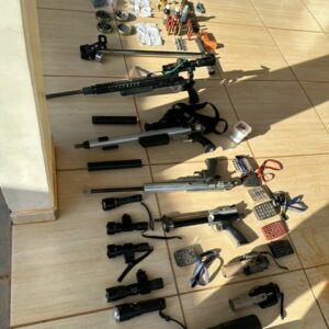 PCGO descobre fábrica clandestina de armas durante investigação de maus-tratos a animal