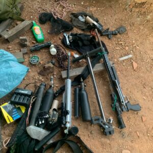 PCGO descobre fábrica clandestina de armas durante investigação de maus-tratos a animal