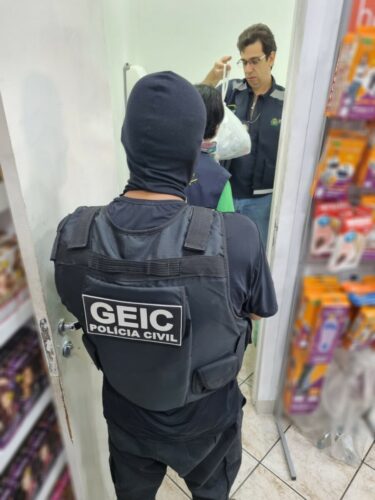 ‘Peso da Lei’ : PCGO prende investigados por venda ilegal de medicamentos para emagrecimento
