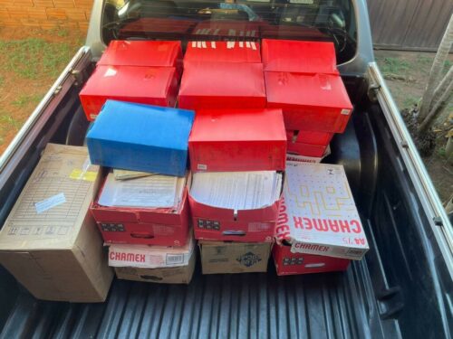 PCGO cumpre 12 mandados contra grupo investigado por fraudes em concursos em MT, GO e SP