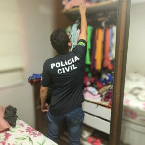 PCGO cumpre mandado de prisão preventiva e busca e apreensão de suspeito de receptação qualificada