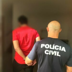 PCGO cumpre mandado de prisão preventiva e busca e apreensão de suspeito de receptação qualificada