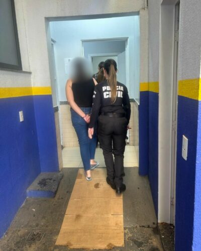 PCGO prende mãe e pai por torturarem filha em Goiânia