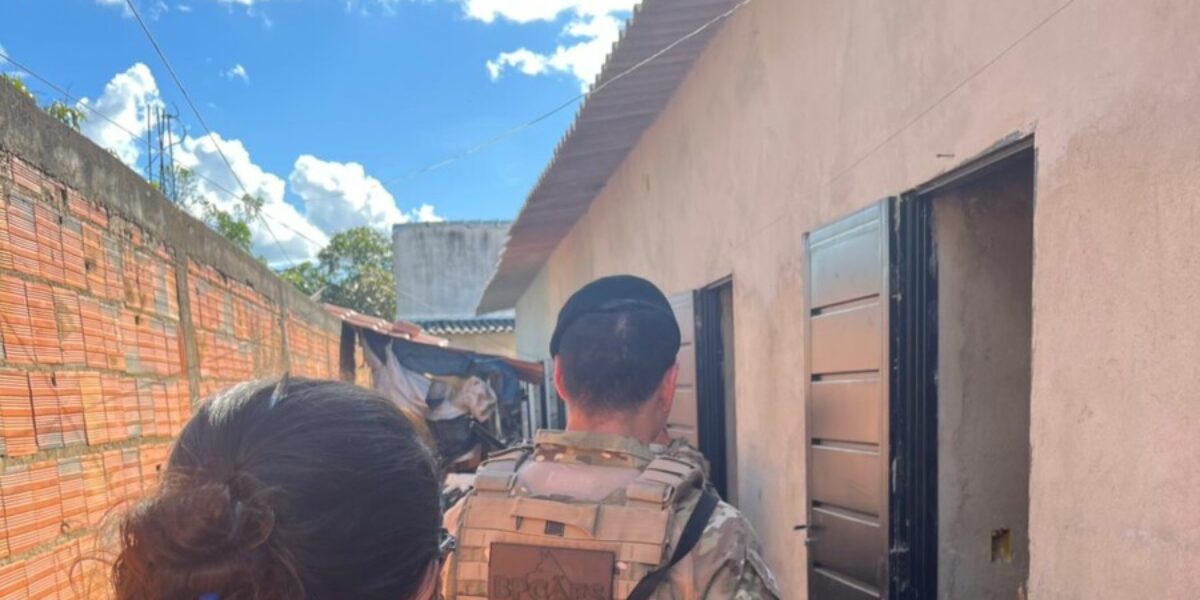 Polícia Civil cumpre mandado de busca e localiza drogas e dinheiro em residência de Padre Bernardo
