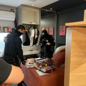 ‘Máscara Digital’: PCGO prende trio investigado por reiterados crimes contra a honra na web