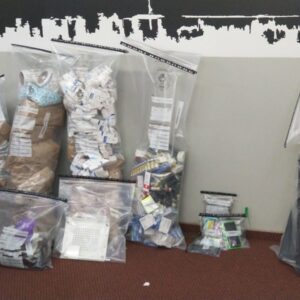 Ciclo Interrompido: operação da PCGO cumpre 25 mandados judiciais contra investigados por venda ilegal de medicamentos e anabolizantes