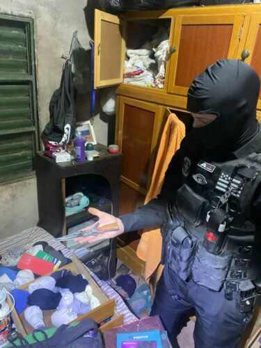 PCGO cumpre mandado de busca e apreensão em desfavor de um investigado pelo crime de estupro de vulnerável