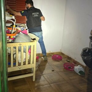 PCGO cumpre mandados e prende suspeito de tráfico em Ipameri