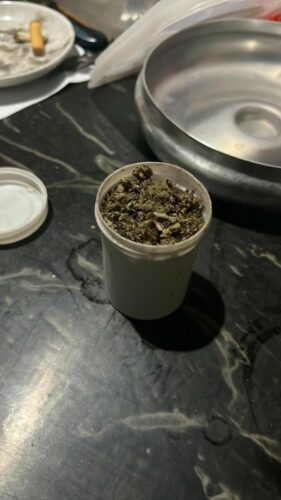 PCGO em operação integrada combate tráfico de drogas e desmonta pontos de consumo em Caldas Novas