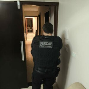 PCGO investiga agentes por produção de postes públicos para propriedade rural particular em Pontalina