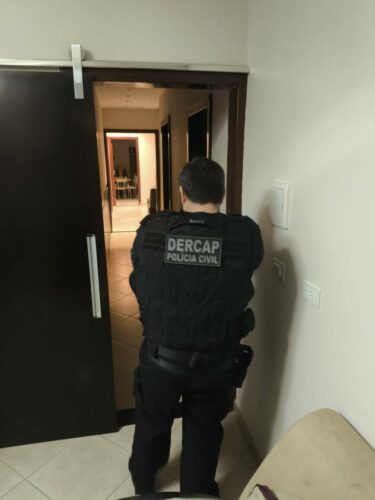 PCGO investiga agentes por produção de postes públicos para propriedade rural particular em Pontalina