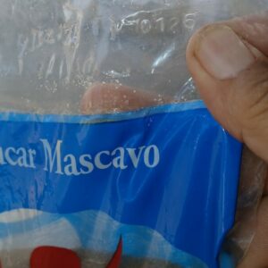 PCGO prende empresário por venda de produtos vencidos em supermercado de Porangatu