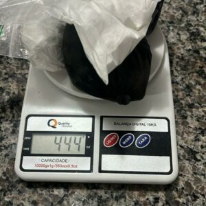 PCGO prende investigado por homicídio e localiza grande quantidade de drogas