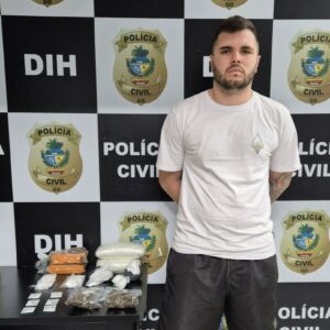 PCGO prende investigado por homicídio e localiza grande quantidade de drogas