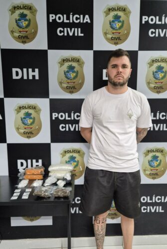 PCGO prende investigado por homicídio e localiza grande quantidade de drogas