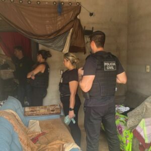 ‘Vovó Do Tráfico’ PCGO prende traficante idosa de 65 anos