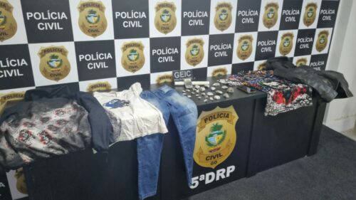 PCGO identifica trio que assaltou família com machadinha em Luziânia; adulto é preso e dois adolescentes são apreendidos