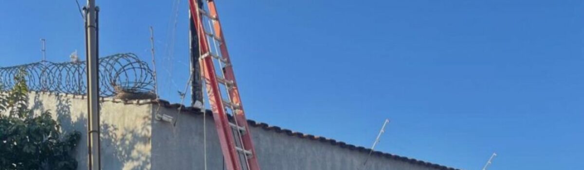 PCGO prende dupla por furto de energia e agressão a agente de concessionária durante fiscalização em Itumbiara