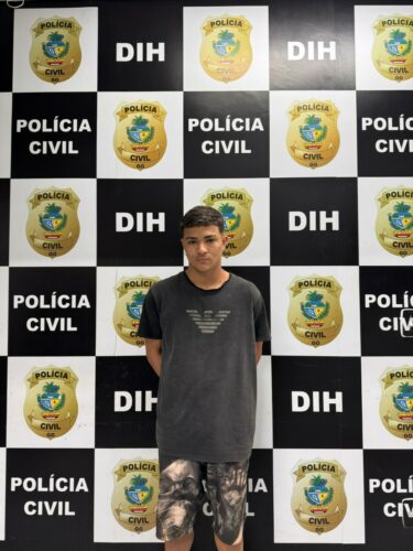 PCGO prende homem em flagrante por matar adolescente em festa de som automotivo