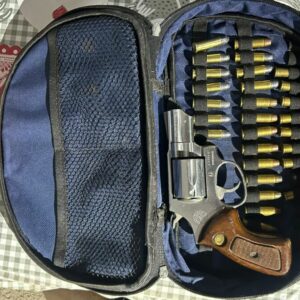 Polícia Civil prende condenado foragido por feminicídio brutal e apreende arsenal com mais de 600 munições e várias armas 