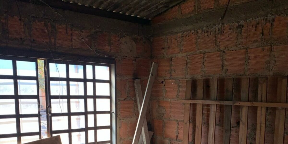 Polícia Civil prende em flagrante homem por maus-tratos e abandono de idosa, em Cavalcante