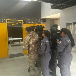 GT3 participa de curso de negociação de crises com reféns da Polícia Militar de São Paulo
