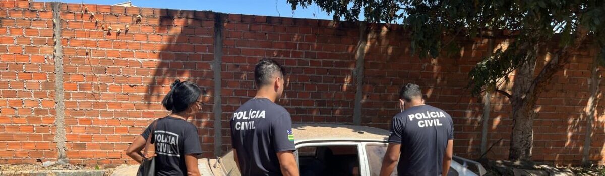 Polícia Civil recupera carro furtado em Campinorte