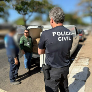 PCGO, Agrodefesa e Vigilância Sanitária apreendem mais 2 toneladas de produtos armazenados e manipulados de maneira irregular