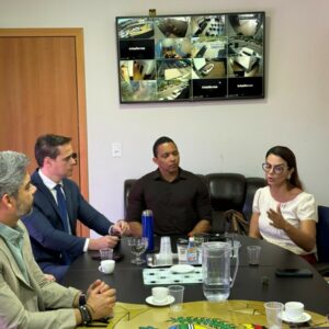 PCGO alinha ações com Judiciário em Jataí para fortalecer proteção às mulheres no Agosto Lilás