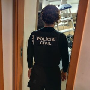 PCGO cumpre mandado de busca contra investigado por fraude em postos de combustíveis