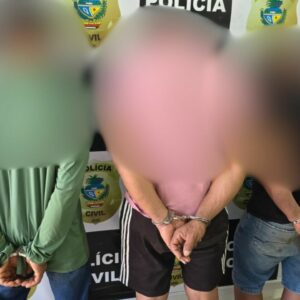 PCGO e PMGO prendem em flagrante três indivíduos envolvidos em crime de homicídio em Jaraguá