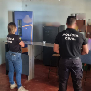 PCGO fecha casa de prostituição e prende duas mulheres por maus tratos a crianças