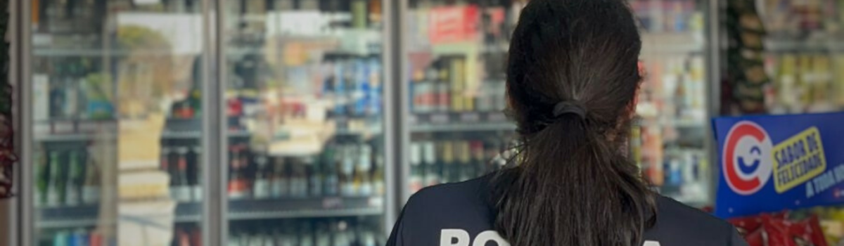 PCGO prende dono de distribuidora por venda de bebidas falsificadas em Goianira