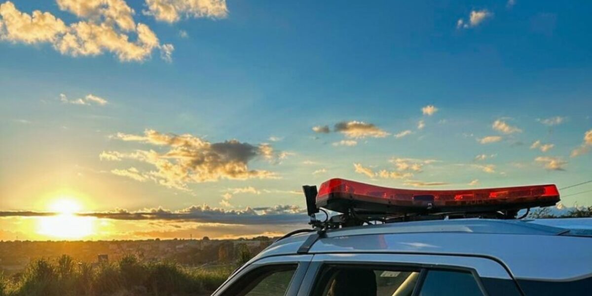 PCGO prende homem em flagrante por tráfico de drogas