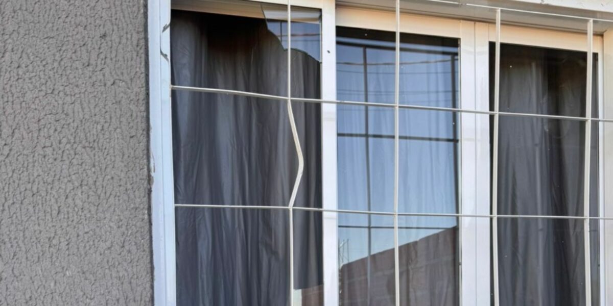 PCGO prende jovem em flagrante por invadir casa, ameaçar e danificar bens da ex-namorada em Piracanjuba