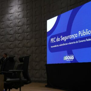 Delegado Geral da Polícia Civil participa de discussão sobre a PEC da Segurança na Assembleia Legislativa