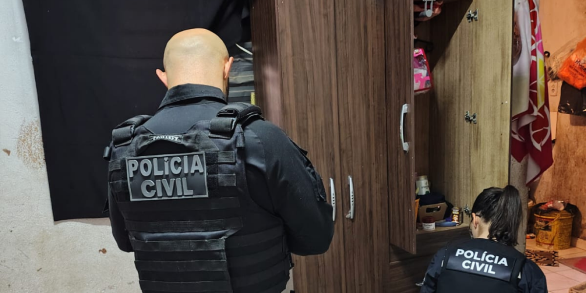 PCGO prende mulher que usava fotos falsas em aplicativo de relacionamento e deu golpe de R$ 50 mil